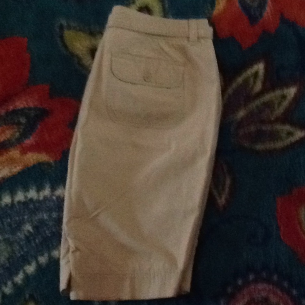 Khaki Bermuda Shorts - Picture 3 of 5